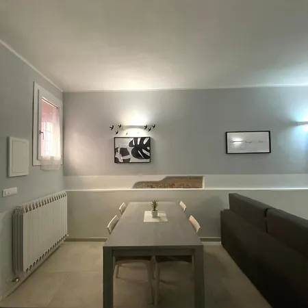 Bilocale Nell'antico Ghetto Ebraico *